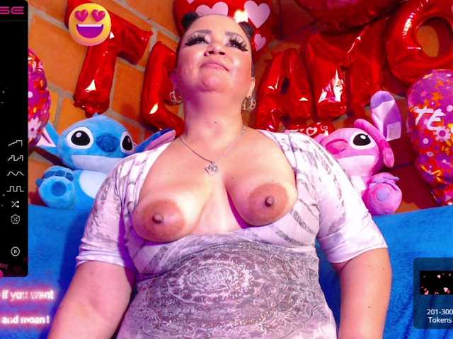 Broadcast screenshots IngritBitch