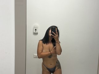 Erotic video chat MiraNights
