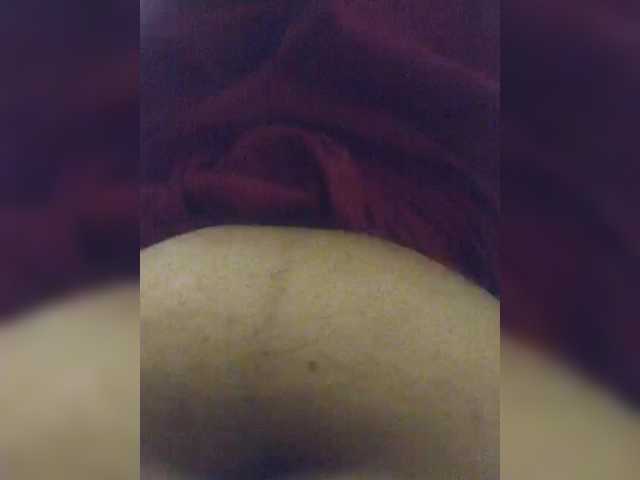Broadcast screenshots IqraQueen