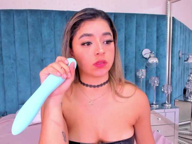 Photos IreneGreenn ❤️ squirt ❤️ [300 tokens left] cute young latina needs a punishment. Let's get dirty! I'm your babygirl ❤️❤️!!! #cute #spit #hairy #ahegao #anal