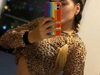 Erotic video chat Irina-Hadid