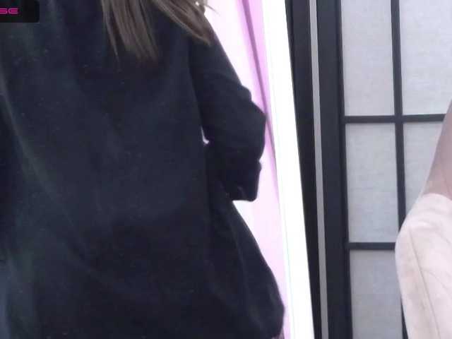 Broadcast screenshots IrisPaxton