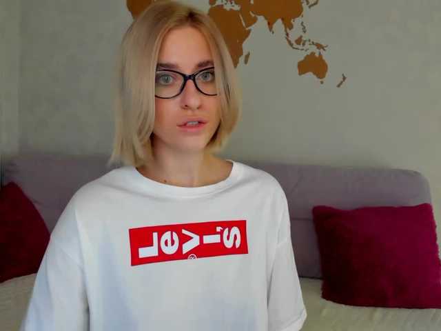 Broadcast screenshots baby1moretime