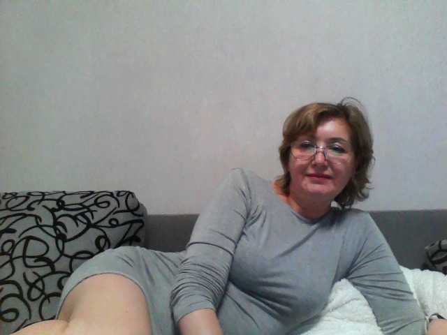 Hi) Give me an interesting conversation 500