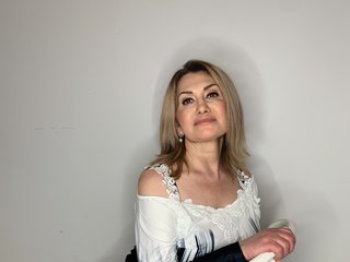 Erotic video chat IsabellaExperienced