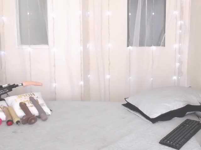 Broadcast screenshots isabellaO