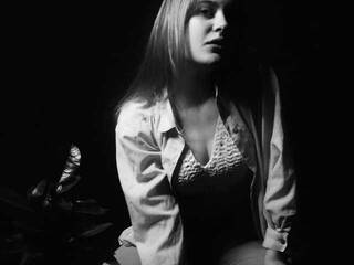 Erotic video chat IsabellaPaul