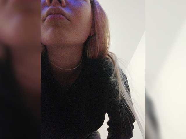 Broadcast screenshots -Isabella-