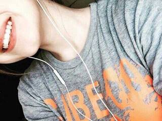 Erotic video chat IsabelleLaX