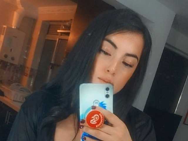 Photo of the profile isislove