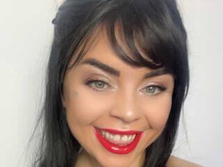 Erotic video chat IsisSquirt