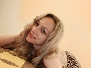 Erotic video chat IssaaBella7