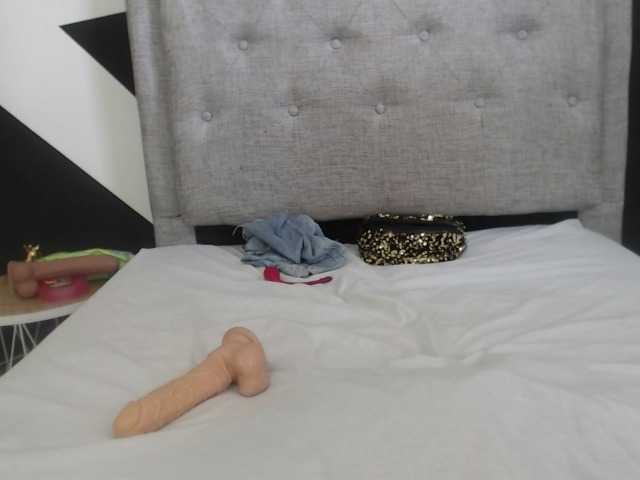 Broadcast screenshots issabellaaf