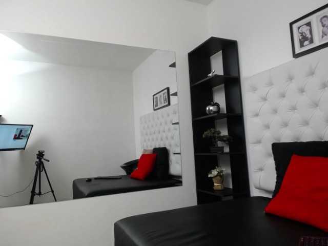 Broadcast screenshots issis-23