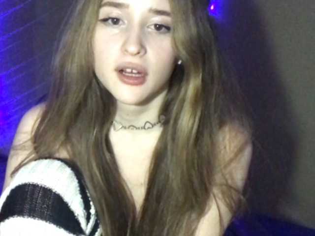 Broadcast screenshots Ivanka-Chan