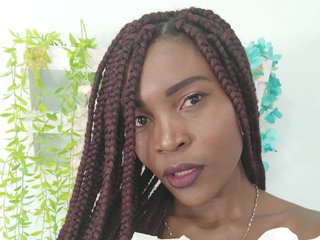Erotic video chat IvoneDiiaz