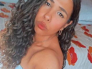 Erotic video chat Ivonne-collins33