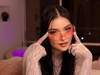 Erotic video chat IvyJones1