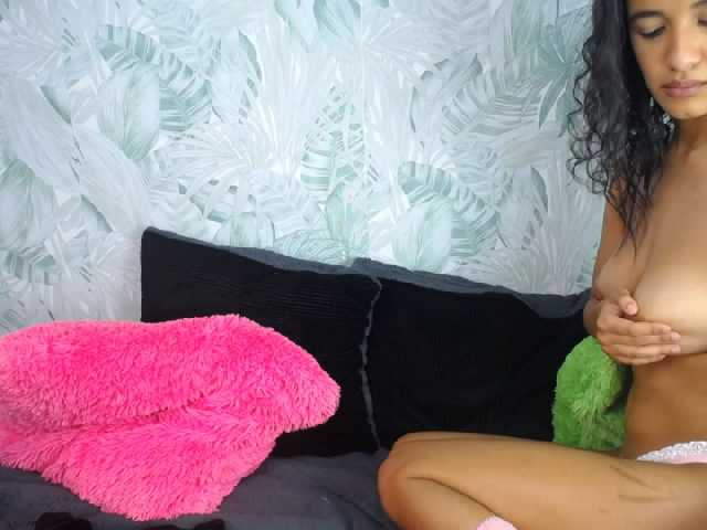 Broadcast screenshots IvyManson