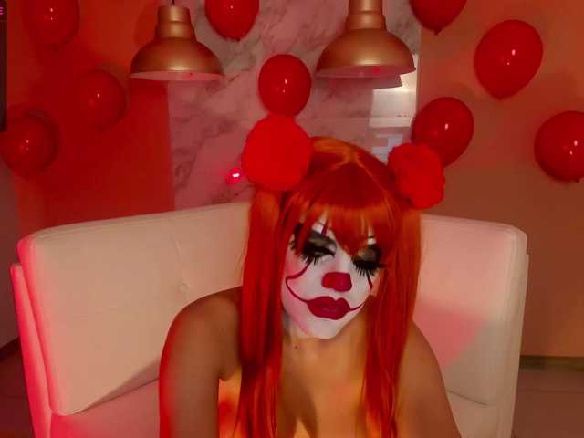 Photos IvyRogers Goal: FingeringCum 562 left | let's celebrate this halloween with a good cumshow! PVT is on♥