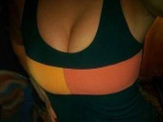 Erotic video chat izabella007