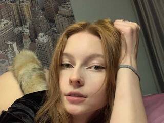 Erotic video chat Janet-Fox