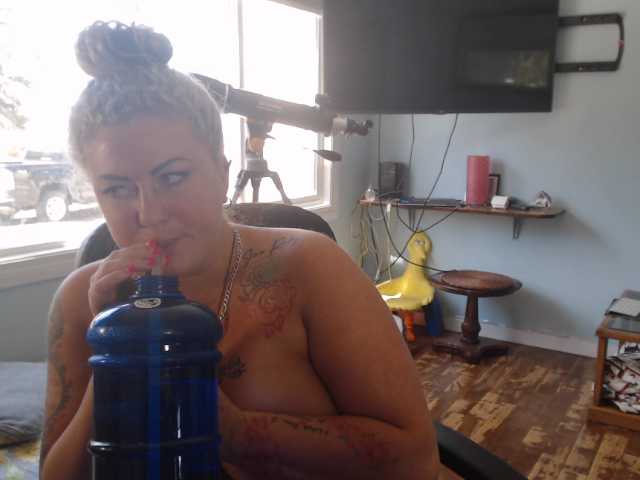 Photos Janrubygirl Get dirty in the living room @ 1000, goal 2 happy me! snap 900, pussy is 101!