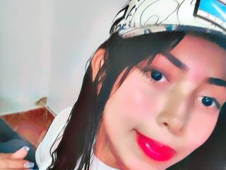 Erotic video chat jazmin18