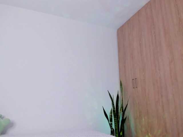 Broadcast screenshots Jazzminn