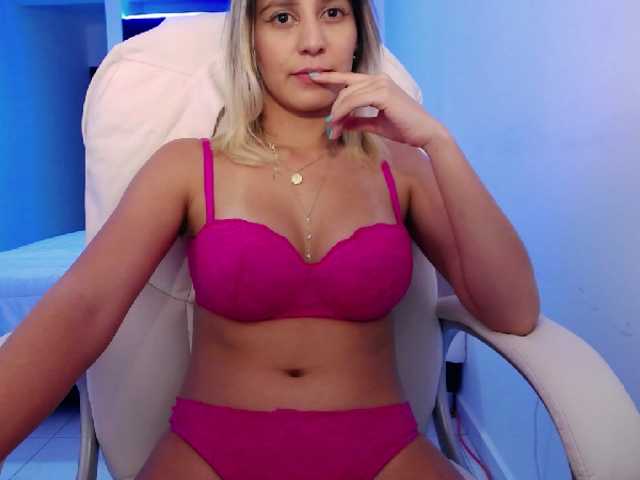 Photos jazzolivia hi I am new model here. Wanna know amore about me? NAKED AT GOAL