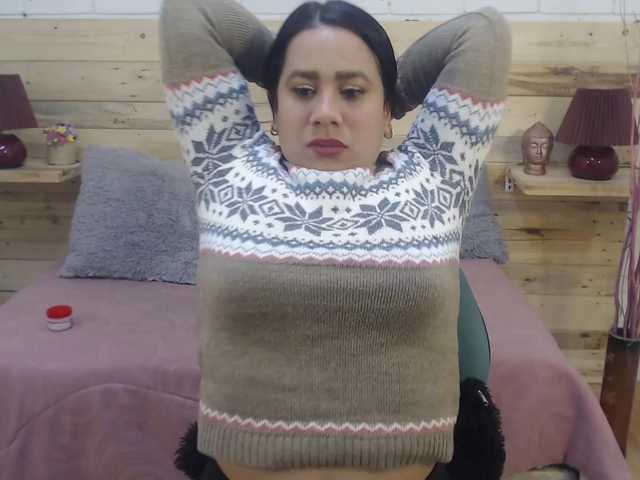 Broadcast screenshots Jenifer-Morga