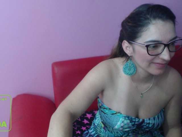 Broadcast screenshots jeniferblanco