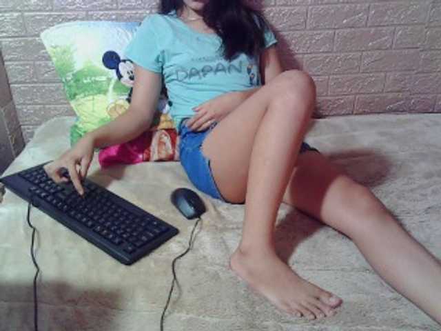 Broadcast screenshots Jenn22