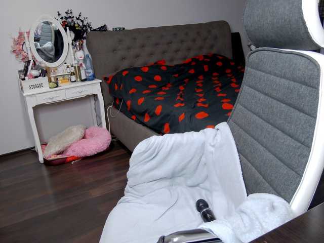 Broadcast screenshots Jennifer95