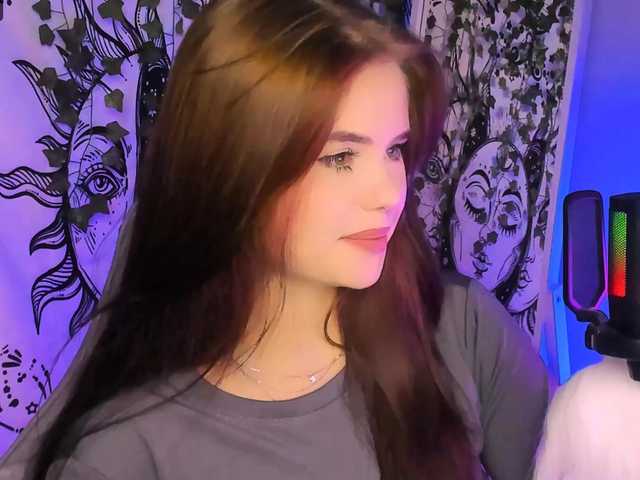 Broadcast screenshots JenniferWandis