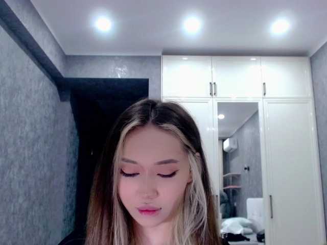 Broadcast screenshots jenycouple