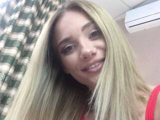 Erotic video chat JessiBenz