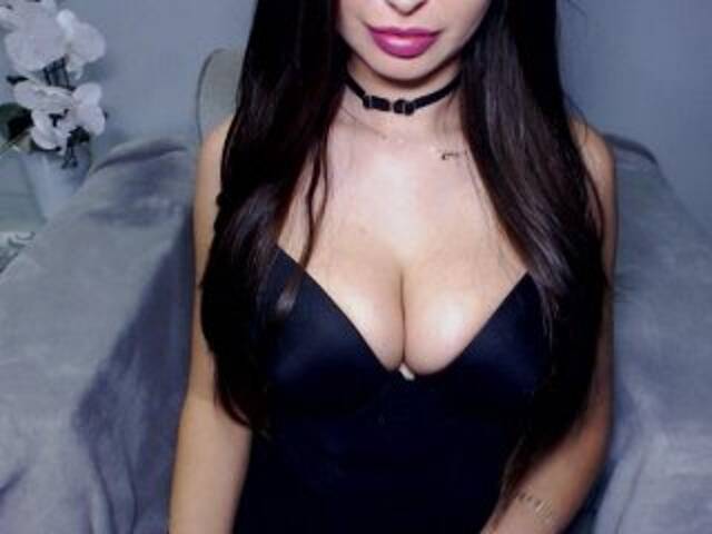 Broadcast screenshots JessicaHoney