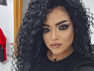 Erotic video chat JessycaNoir