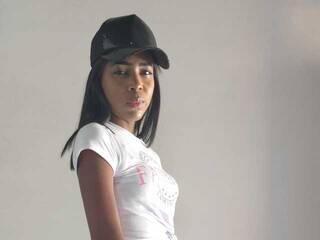 Erotic video chat roxana777