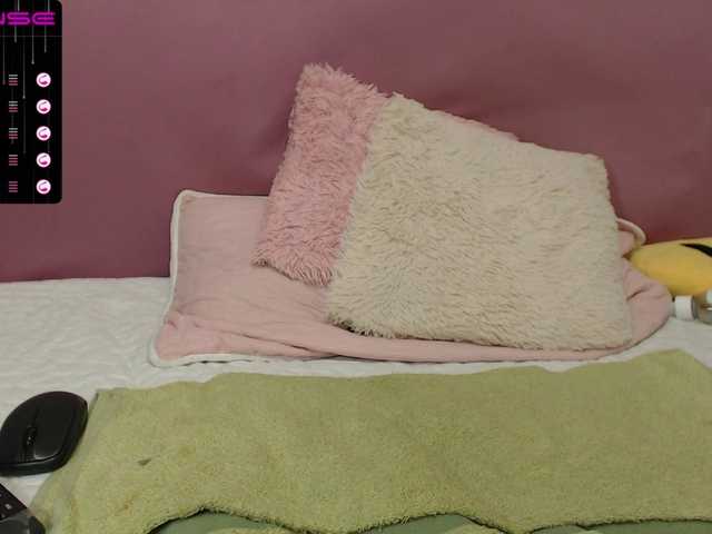 Broadcast screenshots jhinablonde