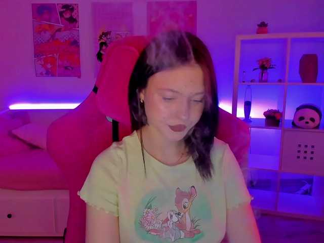 Broadcast screenshots JoaneMoris