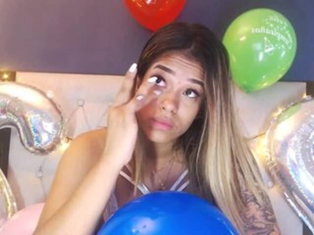 Broadcast screenshots JosePhineBake