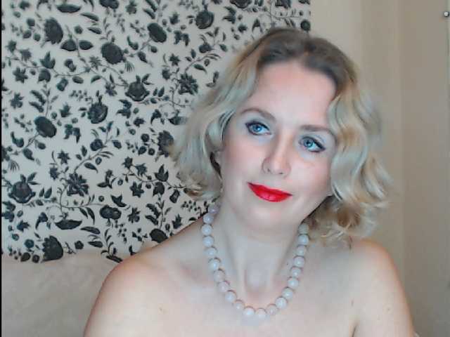 Broadcast screenshots JosephineG