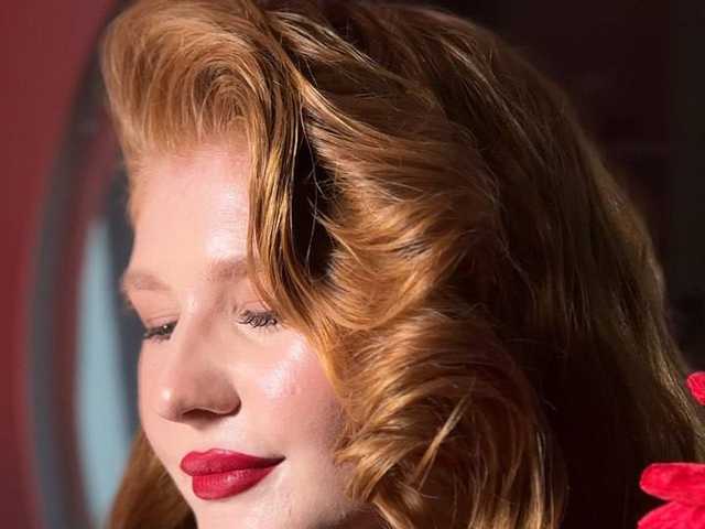 Photo of the profile JuliaPowder