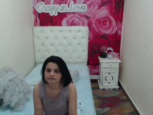 Broadcast screenshots JuliaReeves