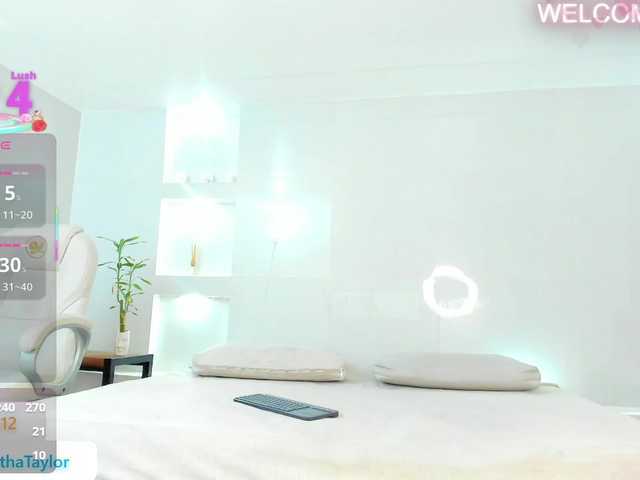 Broadcast screenshots JuliethaTaylor