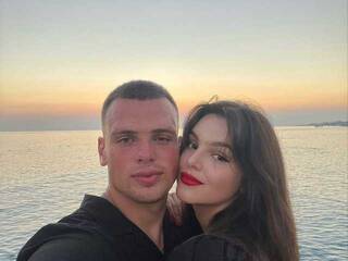 Erotic video chat little_julia011