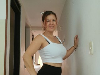 Erotic video chat kamila-roble