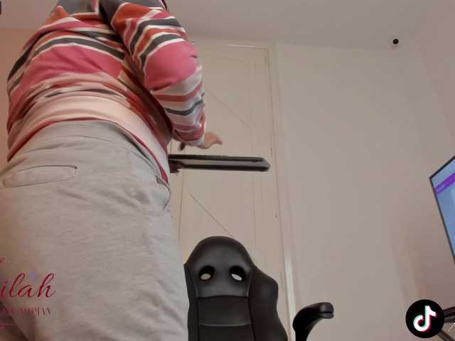 Photos Kammilah1 Help me squirt faster with 666Handjob video! Repeating Goal: MULTISquirtshow